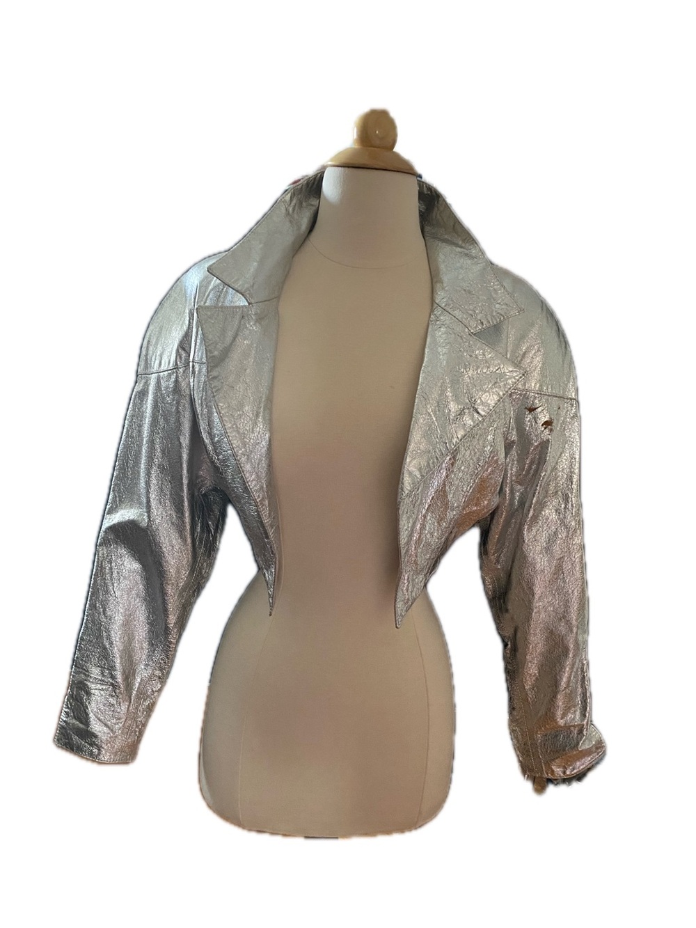 Y2K Sensation Metallic Silver Cropped Women's Leather Shrug Jacket